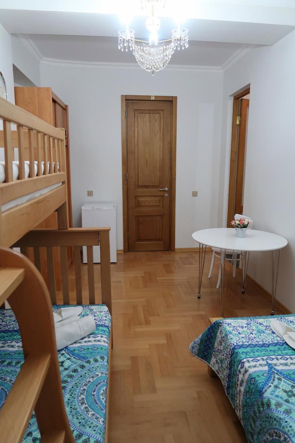 Guest House Merci Tbilisi Exterior photo